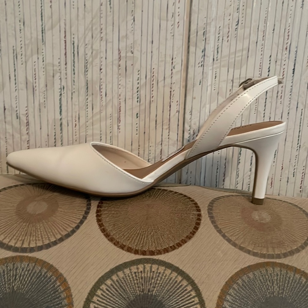 Christian Siriano white heels
